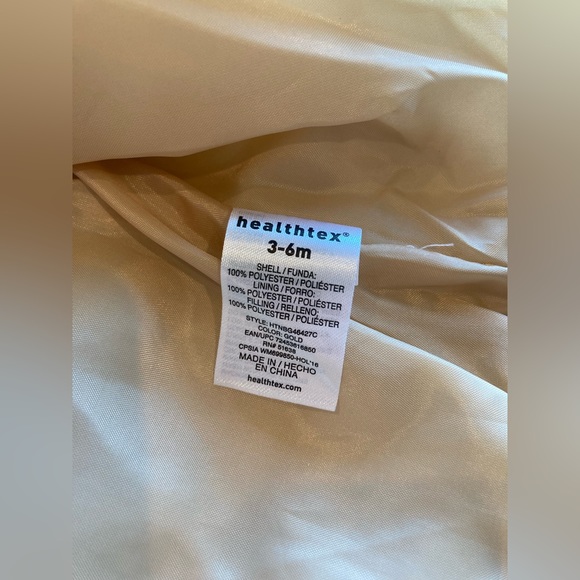 Infant Gold Puffer Vest 👶🏻 - Picture 6 of 6